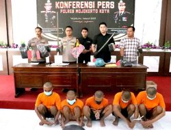 Polres Mojokerto Kota Berhasil Tangkap Anggota Gangster Casper yang Rampas Motor 3 Remaja