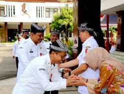 Apel Penuh Haru, Pj. Bupati Bojonegoro Adriyanto Berpamitan dalam Apel Terakhir di Pendopo Malowopati