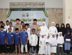 Peringati Isro’ Mi’roj Polres Kediri Kota Santuni Anak Yatim