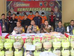 Polresta Sidoarjo Berhasil Ungkap Dua Gudang Pengoplosan LPG, 5 Tersangka Diamankan
