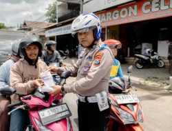 Patroli Satlantas Polres Kediri Pantau Jalur Black Spot di Desa Branggahan