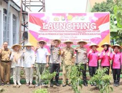 Polres Kediri Kota Launcing Pekarangan Pangan Lestari (P2L)