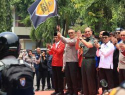 Sambut Bulan Ramadhan Polda Jatim Bersama Mahasiswa Gelar Bakti Sosial Polri Presisi