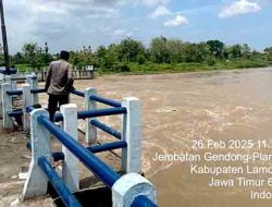 Polsek Laren Pantau Debit Ketinggian Air Bengawan Solo untuk Antisipasi Banjir