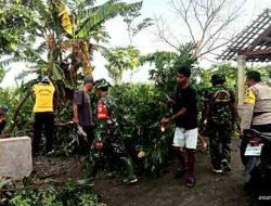 Sinergitas TNI-Polri di Kediri, Gelar Bakti Sosial Bantu Warga Terdampak Bencana Alam