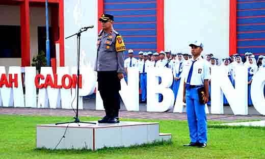 Sinergitas Tni Polri Di Kediri, Gelar Bakti Sosial Bantu Warga