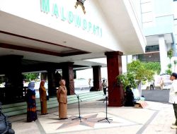 Wakil Bupati Nurul Azizah Pimpin Apel Pagi: Ajak ASN Bojonegoro Tingkatkan Sinergitas