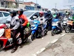 Aktivitas Pemudik dari Jakarta di Pantura Indramayu Kian Meningkat Jelang Lebaran