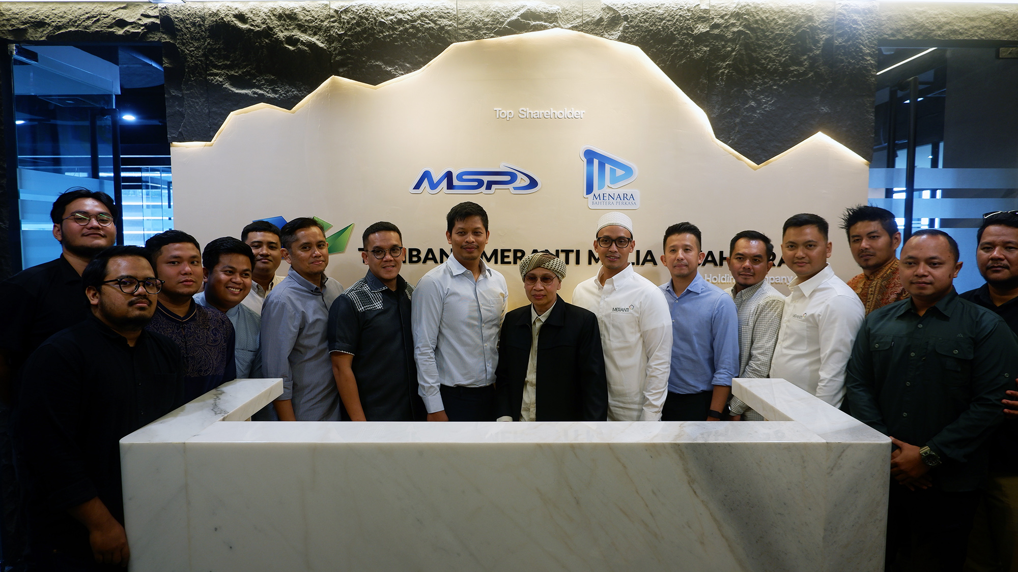 Buya yahya saat berkunjung ke kantor tmms