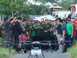 Dukung Swasembada Pangan, Bupati Takalar didampingi Wakil Bupati Takalar Launching Penggunaan Drone Sprayer