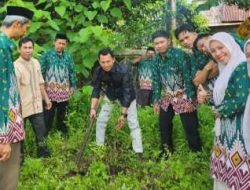 Dukung Aksi Kemenag Sulsel Go Green Serentak, Kasi Penmad Takalar Turut Ambil Bagian