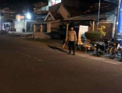 Anggota Polsek Sekaran Giat Pengamanan Shalat Tarawih