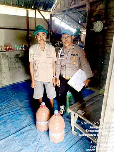 Jaga situasi kondusif selama bulan suci ramadhan polsek laren gencarkan razia miras