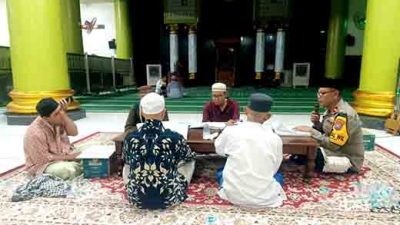 Kapolsek babat gelar tadarus al qur’an perkuat iman dan kebersamaan di bulan ramadan