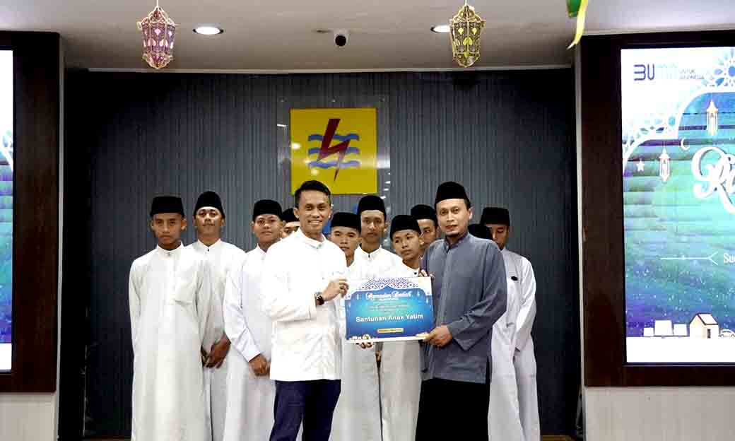 Pln icon plus gelar ramadan berkah, berbagi kebahagiaan dengan anak yatim