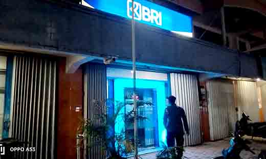 Patroli obyek vital malam hari antisipasi kejahatan perbankan di bank bri
