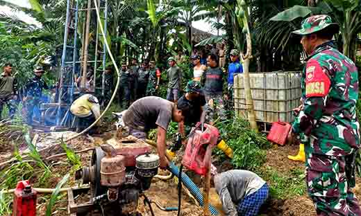 Pembuatan sumur bor merupakan program unggulan kasad