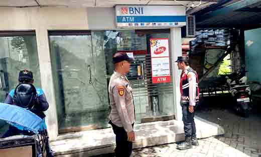 Polsek babat tingkatkan pengamanan pada obyek vital atm bank bni