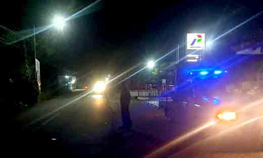 Polsek sekaran patroli malam blue light guna cipkon kamtibmas selama bulan suci ramadhan