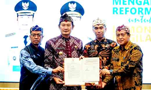 Predikat reformasi birokrasi lamongan naik kelas