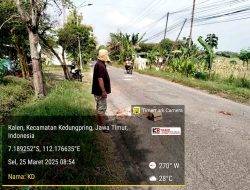 Prihatin Kondisi Jalan, Ginoto Warga Kalen Berinisiatif Lakukan Perbaikan Mandiri