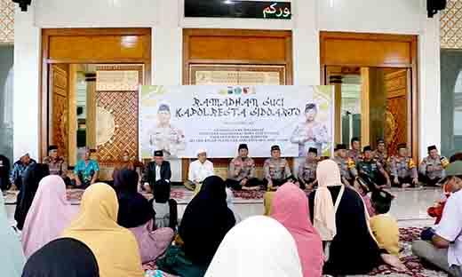 Safari ramadhan kapolresta sidoarjo sosialisasikan hotline mudik polri 110