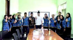 Seluruh pejabat dan pegawai dinas kominfo sidoarjo