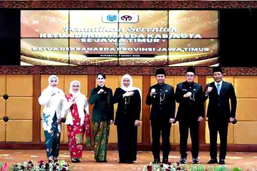 Dr. hj. sriatun resmi dilantik sebagai ketua dekranasda