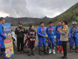 Kapolres Probolinggo Patroli Dialogis di Gunung Bromo Pastikan Keamanan Wisatawan Saat Lebaran