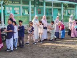 Hari Pertama Masuk Sekolah, Guru dan Siswa Halal Bi Halal