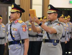 Pelantikan Astamaops Kapolri, Komjen Pol Imam Sugianto Serah Terima Jabatan kepada Irjen Pol Akhmad Wiyagus