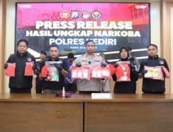 Polres Kediri Gagalkan Peredaran Sabu Hampir 1 Kg