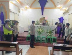 Polsek Babat Berikan Pengamanan Ibadah Kamis Putih di Gereja Santa Maria