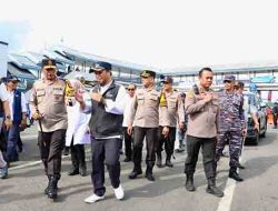 Kapolda Jatim Tinjau Pelabuhan ASDP Ketapang Banyuwangi Pastikan Arus Balik Lebaran Lancar