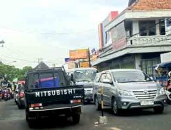 Arus Balik Lebaran H+6 di Jalur Babat-Jombang Terjadi Kemacetan