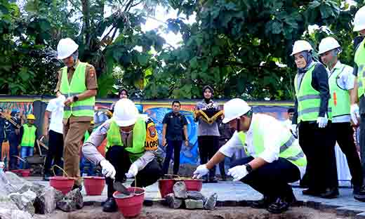 Polwan polres ngawi gelar patroli harkamtibmas di pasar besar ngawi
