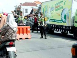 Puncak Arus Balik di Tanah Merah, Kapolres Bangkalan Bersama Tim Urai Turun ke Jalan