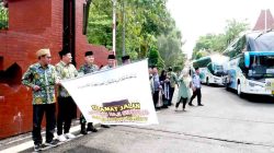 Bupati Sidoarjo Lepas 752 Calon Jamaah Haji, Harapkan Perjalanan Lancar dan Berkah