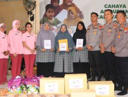 Kapolres dan Ketua YKB Ngawi Beri Santunan ke Panti Tunanetra Rumah Cahaya