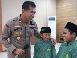 Mengenal Tugas Polisi Lebih Dekat, Siswa SDNU Insan Qurani Kunjungi Mapolres Kediri