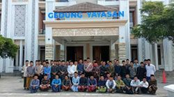 Satlantas Polres Kediri Kota Gelar Coaching Clinic di Ponpes Lirboyo, Dukung Tertib Lalu Lintas Sosialisasi Safety Riding Santri Jadi Langkah Edukatif dalam Operasi Pekat II Semeru 2025