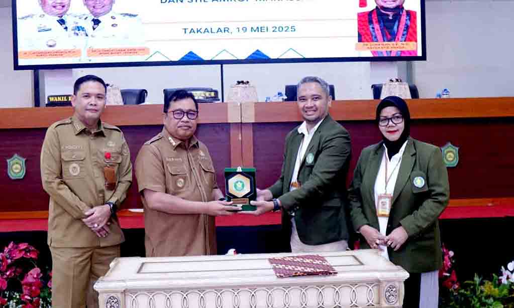 Pemkab takalar teken mou dengan stie amkop makassar 2