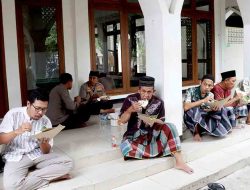 Polres Kediri Kota Gelar “Jumat Berkah” Makan Siang Bersama Usai Salat Jumat