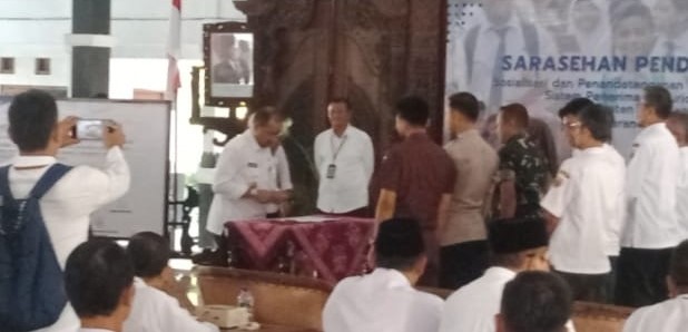 Sosialisasi penerimaan calon siswa baru demi wujudkan komitmen