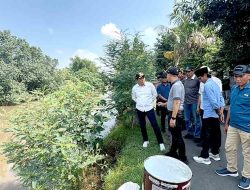 Tangkis Sungai Longsor di Balongbendo Direspons Cepat, Bupati Subandi Turun Tangan