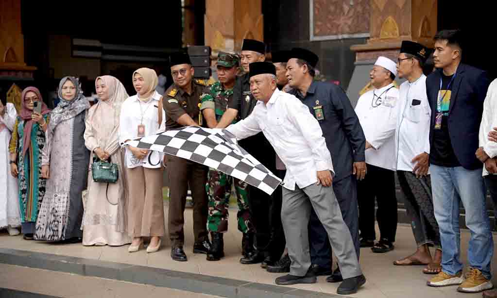 Wabup tuban berangkatkan 751 jemaah calon haji, komitmen tingkatkan pelayanan