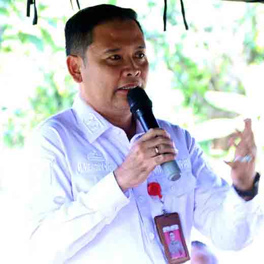 Wabup takalar lakukan panen raya jagung 2