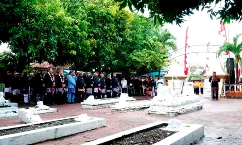 Ziarah makam leluhur warnai peringatan hari jadi lamongan ke 456