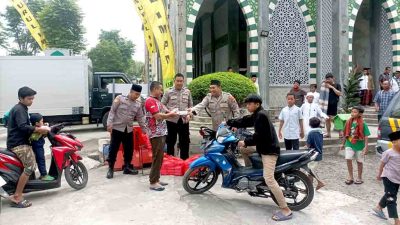 100 paket jumat berkah kapolres ngawi dibagikan polsek karangjat