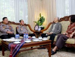 Anjangsana HUT Bhayangkara ke-79, Polri Kunjungi Mantan Kapolri Jenderal (Purn) Roesdihardjo